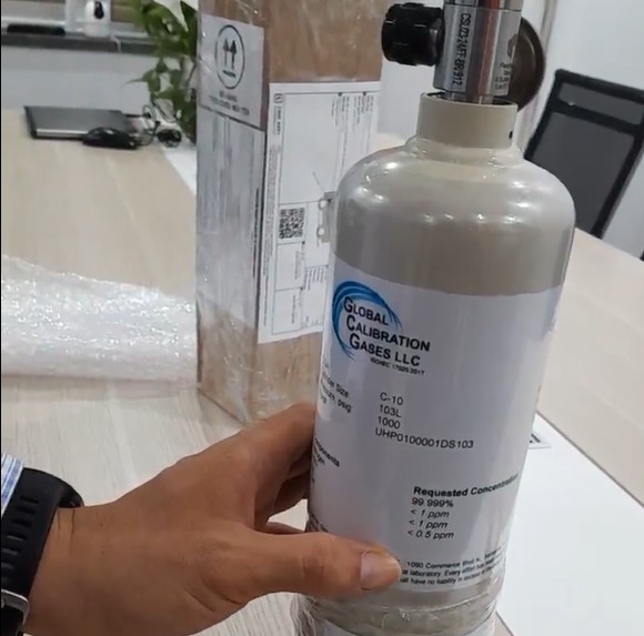 Sử dụng nồng độ khí Oxy chuẩn 0.00%Vol để thực hiện hiệu chuẩn